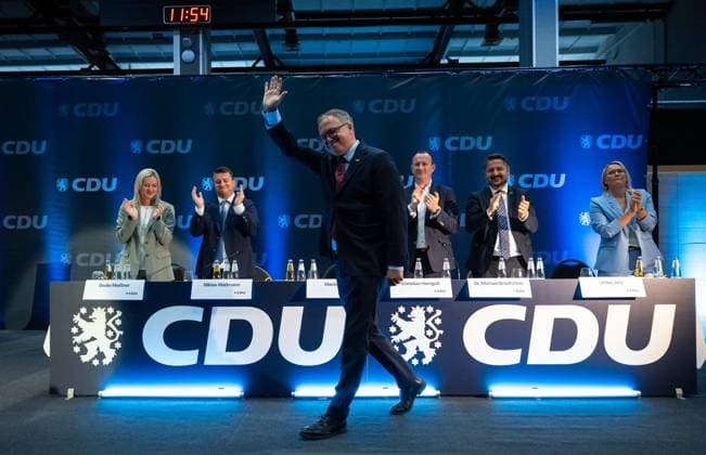 41. LANDESPARTEITAG DER CDU THÜRINGEN IN EISENACH ** NUR FÜR REDAKTIONELLE ZWECKE ** EDITORIAL USE ONLY **<p>22 08 2026-Eisenach: 41. Landesparteitag der CDU Thüringen in der Werner-Aßmann-Halle in Eisenach im Foto: Ministerpräsident Mario Voigt (CDU) Deutschland Thueringen Eisenach Copyright: SaschaxFromm *** 41st CDU THURINGIA STATE PARTY CONVENTION IN EISENACH ** FOR EDITORIAL USE ONLY ** EDITORIAL USE ONLY ** p 22 08 2026 Eisenach 41st State Party Convention of the CDU Thuringia at the Werner Aßmann Halle in Eisenach; pictured: Minister President Mario Voigt, CDU Germany, Thuringia, Eisenach. Copyright SaschaxFromm Copyright: SaschaxFromm doc879p04818n9145lg0dy5 ,EDITORIAL USE ONLY
