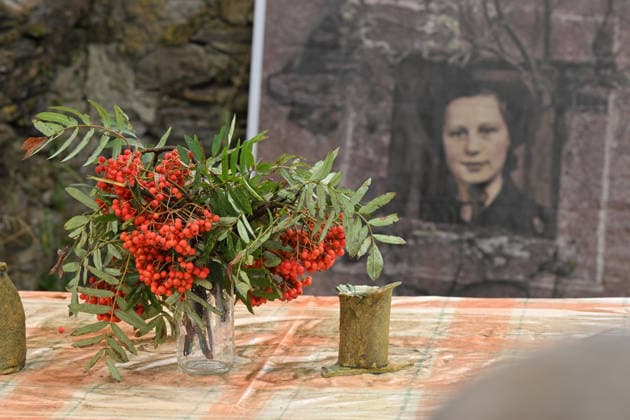 The Land and Art festival draws artists from the Czech Republic and Germany - sculptors, woodcarvers, photographers, painters and others who can contribute to the revitalization of the abandoned settlement in Konigsmuhle or King s Mill in Haj, Czech-German border, Czech Republic, August 22, 2026. The event includes workshops, lectures and film screenings focussing on the landscape and history of this area. In most cases, the works of art made here are linked to the history of Konigsmuhle. (CTKxPhoto SlavomirxKubes) CTKPhotoP2026082203413  CTKPhotoP2026082203413