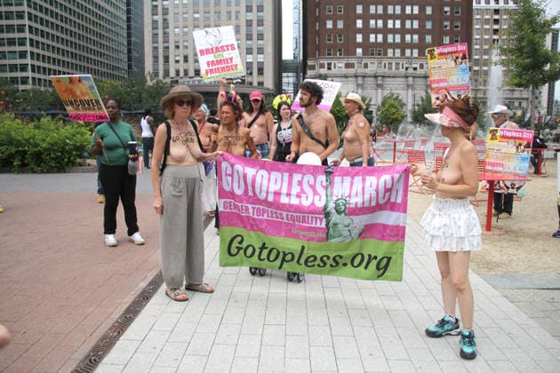 August 22, 2026, Philadelphia, Pennsylvania, U.S.A: Philadelphia, Pennsylvania August 22, 2026.-- GoTopless, a women s rights organization, will geld its first civil rights march in Philadelphia, PA to claim women s constitutional right to go topless in public based on gender equality. The event marks the 19th annual GoTopless Day, held across the U.S. and internationally. Philadelphia U.S.A - ZUMAc272 20260822_znp_c272_009 Copyright: xEmilyxCotlerx