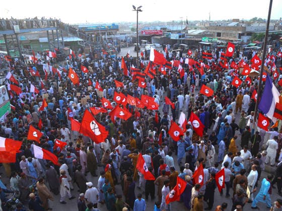 Sindh Action Committee March Hyderabad Pakistan Nationalist party workers wave flags during a march from Qasimabad to the Hyderabad bypass to protest the creation of new administrative units in Hyderabad, Pakistan, on August 22, 2026. The Sindh Action Committee organized the demonstration to demand that the province remain undivided. Hyderabad Sindh Pakistan Copyright: xJanxAlixLagharix