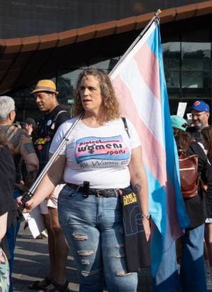 Protest Scenes outside Barclay Center for Indiana Fever vs NY Liberty WNBA Protest Scenes outside Barclay Center for Indiana Fever vs NY Liberty WNBA, Pro Trans Activists and Sophie Cunningham Supporters came out for the Liberty vs Fever Game. There is a huge controversy over men playing in women s sports. Sophie Cunningham of the Fever has been very vocal about the topic. , Barclay Center, NY. 22 Aug 2026 Pictured: Protestors Outside Fever vs Liberty Game at Barclay Center.  Copyright: xThexMegaxAgencyxMayerx xMEGAx