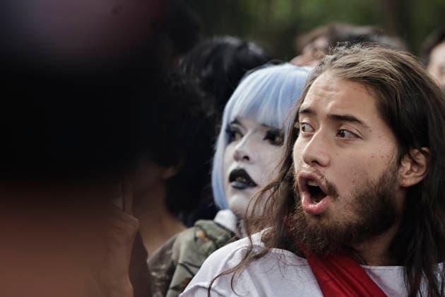 August 22, 2026, Mexico City, Cdmx, Mexico: People gather at the Monument to the Revolution for an Aura Farming battle in Mexico City, Mexico. Organized by YouTuber Islas Vlogs, the event drew young participants and spectators for competitions featuring poses, costumes and eccentric dance moves intended to project style, confidence and charisma. Aura farming is an internet trend in which exaggerated movements and displays of personality are humorously judged as gaining or losing symbolic aura points. Mexico City Mexico - ZUMAp204 20260822_zip_p204_001 Copyright: xJosuexPerezx