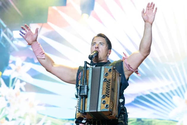 22.08.2026, Kitzbühel, Tennis Stadion, Kitzbühel Musikfestival,, Andreas Gabalier Kitzbühel Tennis Stadion Tirol Austria *** August 22, 2026, Kitzbühel, Tennis Stadium, Kitzbühel Music Festival, Andreas Gabalier, Kitzbühel Tennis Stadium, Tyrol, Austria Copyright: xJustPictures.ch AlexanderxRaemyx jp-de-AlRa-DSC02963