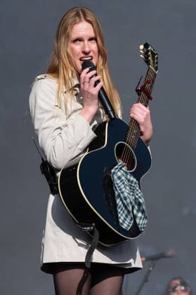 Audrey Hobert Performs at All Points East Festival 2026 Saturday at Victoria Park, London, UK American singer-songwriter Audrey Hobert performs on the East Stage at All Points East Festival 2026 at Victoria Park, London, England, UK on Saturday 22 August 2026., Credit:Justin Ng Avalon UK, England, London, Victoria Park  Copyright: xJustinxNgx xAvalonx 1127663749