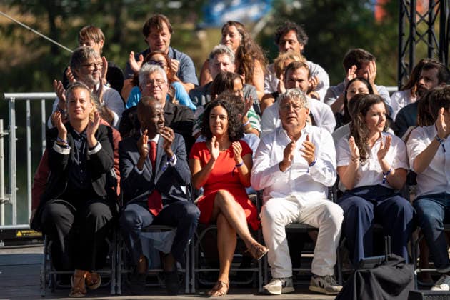 NEWS : Jean Luc Melenchon - AMFIS - La France Insoumise - Chateauneuf-sur-Isere - 23 08 2026 Mathilde Panot, Bally Bagayoko, Manon Aubry, Eric Coquerel parmi la garde rapprochÃ e de Jean-Luc MÃ lenchon sur la tribune des AMFIS 2026, universitÃ d Ã tÃ de la France Insoumise, Ã ChÃ¢teauneuf-sur-Isere le 23 08 2026. Photo Sandrine Thesillat PsNewZ  Copyright: xSandrinexThesillatx