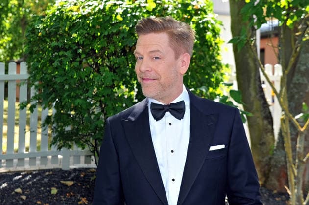 ZDF - Fernsehgarten. Sänger Tom Gaebel während der ZDF - Unterhaltungsshow Fernsehgarten am 23.08.2026 in Mainz. Weihnachten im Fernsehgarten. 20260823MWI140710 *** ZDF Fernsehgarten singer Tom Gaebel during the ZDF entertainment show Fernsehgarten on August 23, 2026, in Mainz; Christmas at the Fernsehgarten 20260823MWI140710