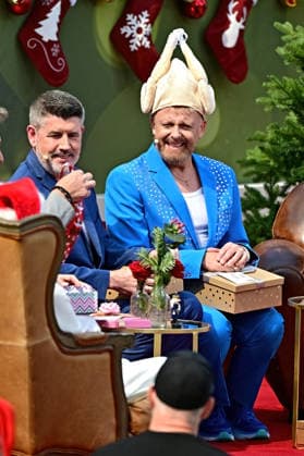 ZDF - Fernsehgarten. Entertainer Ross Antony und Tenor Paul Reeves während der ZDF - Unterhaltungsshow Fernsehgarten am 23.08.2026 in Mainz. Weihnachten im Fernsehgarten. 20260823MWI141413 *** ZDF Fernsehgarten entertainer Ross Antony and tenor Paul Reeves during the ZDF entertainment show Fernsehgarten on August 23, 2026, in Mainz Christmas at the Fernsehgarten 20260823MWI141413