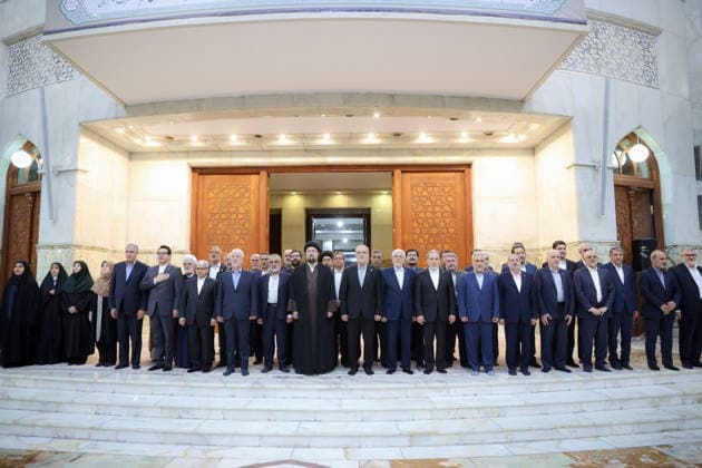 Iranian President Masoud Pezeshkian TEHRAN, IRAQ - AUGUST 23: (----EDITORIAL USE ONLY – MANDATORY CREDIT - IRANIAN PRESIDENCY HANDOUT - NO MARKETING NO ADVERTISING CAMPAIGNS - DISTRIBUTED AS A SERVICE TO CLIENTS----) Iranian President Masoud Pezeshkian attends an event to mark the first day of the Government Week at the mausoleum of Ayatollah Ruhollah Khomeini, the founder of the Islamic Republic of Iran, in Tehran, Iran on August 23, 2026. Iranian Presidency Anadolu Tehran Iran. Editorial use only. Please get in touch for any other usage.  Copyright: x2026xAnadoluxIranianxPresidencyx