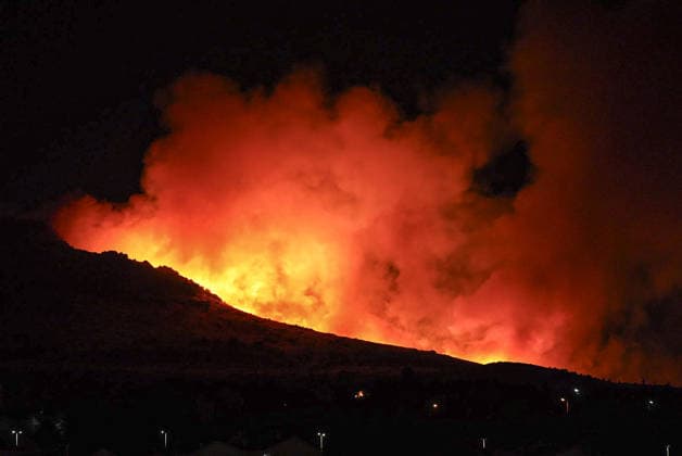 Firefighters respond to fire in wooded area in Ankara ANKARA, TURKIYE - AUGUST 23: Smoke rises from a wooded area in the Mamak district of Ankara, Turkiye on August 23, 2026, as firefighters work to extinguish the wide-scale fire using two fire trucks and three water tankers. Metin Aktas Anadolu Ankara Turkey. Editorial use only. Please get in touch for any other usage.  Copyright: x2026xAnadoluxMetinxAktasx