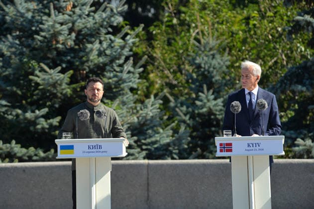 President of Ukraine Volodymyr Zelenskyy (L) and Prime Minister of Norway Jonas Gahr Store participate in the ceremony to raise the State Flag at the National Museum of the History of Ukraine in the Second World War Memorial Complex on National Flag Day, Kyiv, Ukraine, August 23, 2026. (Photo by Yevhen Kotenko Ukrinform) Raising of State Flag of Ukraine in Kyiv  Copyright: xYevhenxKotenkox