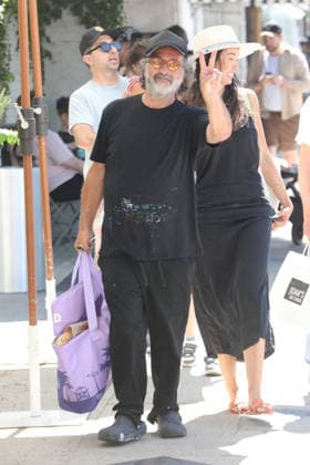 Celebrities shopping at the Farmers Market Featuring: Mr Brainwash Where: Studio City, California, United States When: 23 Aug 2026 Credit: H2Y INSTARimages EDITORIAL USE ONLY. NOT FOR USE BY NEWSPAPERS BASED IN THE UK. Copyright: xx instar55939955