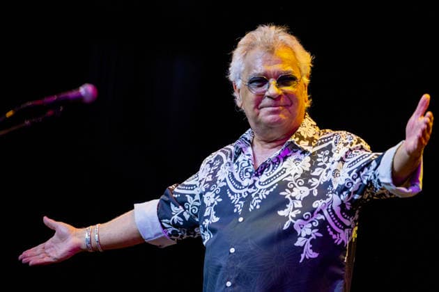 August 23, 2026, Vienna, Virginia, USA: Founder and lead singer Nicolas Reyes of the Gipsy Kings and his band perform their high-energy fusion of flamenco, rumba, salsa, and pop, featuring iconic songs, at the Filene Center at Wolf Trap in Vienna, Virginia, on Sunday, August 23, 2026. Vienna USA  - ZUMAkh2_ 20260823_znp_kh2_048 Copyright: xAlixKhalighx