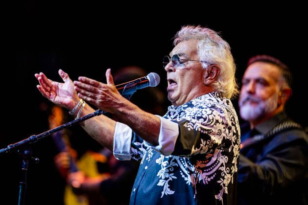 August 23, 2026, Vienna, Virginia, USA: Founder and lead singer Nicolas Reyes of the Gipsy Kings and his band perform their high-energy fusion of flamenco, rumba, salsa, and pop, featuring iconic songs, at the Filene Center at Wolf Trap in Vienna, Virginia, on Sunday, August 23, 2026. Vienna USA  - ZUMAkh2_ 20260823_znp_kh2_055 Copyright: xAlixKhalighx