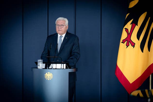 Schlüsselübergabe, temporärer Amtssitz, Bundespräsident, Frank-Walter Steinmeier Berlin, Amtssitz am Spreebogen, Ansprache, Schlüsselübergabe, temporärer Amtssitz, Bundespräsident, Frank-Walter Steinmeier Berlin Berlin GER *** Key handover, temporary official residence, Federal President, Frank-Walter Steinmeier, Berlin, official residence at the Spreebogen, speech, key handover, temporary official residence, Federal President, Frank-Walter Steinmeier, Berlin, Berlin, GER