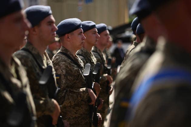 Ukraine Independence Day National Guard of Ukraine attend a commemorative ceremony marking Ukraine s 35th Independence Day outside St. Sofia cathedral in Kyiv on August 24, 2026. Ukraine hosts a meeting of its key European backers on August 24 to press for critical air-defence supplies and more pressure on Moscow, with Russian attacks killing more civilians than at any time since the first months of the invasion. The leaders of Luxembourg, Moldova, Estonia and EU Council President Antonio Costa are also in Kyiv for the talks hosted on Ukraine s Independence Day and which come amid the war s latest escalation., Credit:HENRY NICHOLLS PA ROTA - B68 Avalon Ukraine, Hatne  Copyright: xHENRYxNICHOLLSx xPAxROTAx-xB68x xAvalonx 1128204841
