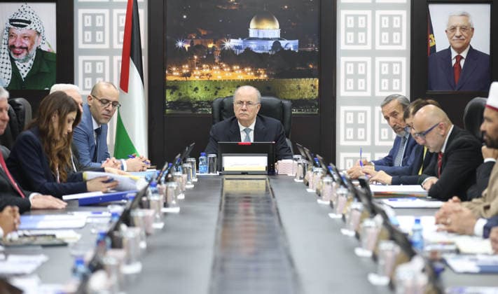 Palestinian Prime Minister Chairs Weekly Cabinet Meeting in Ramallah Palestinian Prime Minister Mohammad Mustafa chairs the weekly cabinet meeting in Ramallah, in the West Bank, on August 24, 2026. The cabinet warned of a sharp and accelerating deterioration in humanitarian conditions in the Gaza Strip amid severe shortages of aid and restrictions on its entry. Photo by Prime Minister Office apaimages Ramallah West Bank Palestinian Territory 240826_Ramallah_PMO_00(3) Copyright: xapaimagesxPrimexMinisterxOfficex xapaimagesx