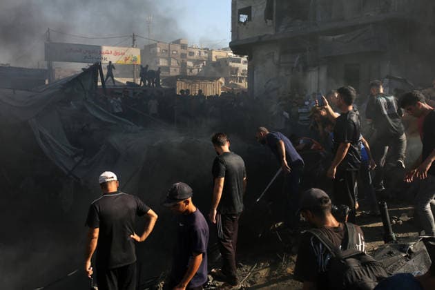 Palestinians Gather at Water Desalination Plant After Israeli Strike Palestinians gather at the site of an Israeli strike that targeted a water desalination plant in the Sheikh Radwan neighborhood of Gaza City, on August 24, 2026, as Civil Defense crews work to extinguish a fire that broke out at the site following the strike. Photo by Mohammed Salha apaimages Gaza Gaza Strip Palestinian Territory 240826_Gaza_MS_00(38) Copyright: xapaimagesxMohammedxSalhax xapaimagesx