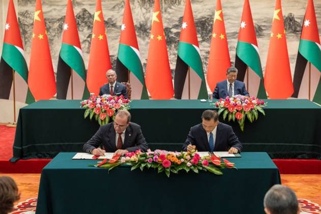 Jordan’s King Abdullah II and Xi Jinping Witness Agreement Signing Jordan’s King Abdullah II and Chinese President Xi Jinping witness the signing of agreements and memoranda of understanding between the governments of Jordan and China in several fields during the king’s visit to Beijing, China, on August 24, 2026. Photo by Royal Hashemite Court apaimages Amman Amman Jordan 240826_China_JPO_00(1) Copyright: xapaimagesxRoyalxHashemitexCourtxx xapaimagesx