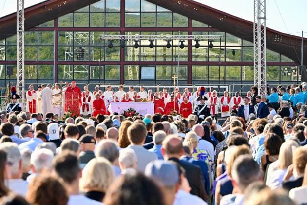 IPA87766884 - Amatrice, Central Italy Earthquake: Cardinal Matteo Zuppi in Amatrice for the ceremony marking the tenth anniversary  Copyright: xGianlucaxVannicellix xGianlucaxVannicellix 87766884.jpeg