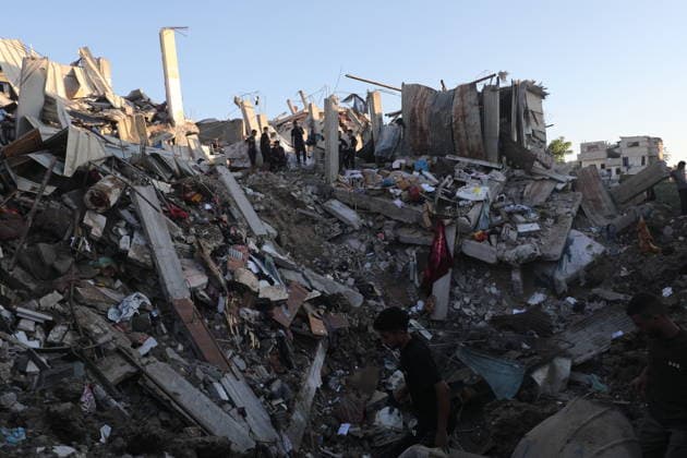 Israeli attacks continue in Gaza despite ceasefire BUREIJ, GAZA STRIP, PALESTINE - AUGUST 24: Search and rescue operations begin at the Bureij Refugee Camp following Israeli airstrikes targeting the area despite a ceasefire in Gaza, Palestine on August 24, 2026. Moiz Salhi Anadolu Bureij Gaza. Editorial use only. Please get in touch for any other usage.  Copyright: x2026xAnadoluxMoizxSalhix