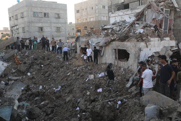 Israeli attacks continue in Gaza despite ceasefire BUREIJ, GAZA STRIP, PALESTINE - AUGUST 24: Search and rescue operations begin at the Bureij Refugee Camp following Israeli airstrikes targeting the area despite a ceasefire in Gaza, Palestine on August 24, 2026. Moiz Salhi Anadolu Bureij Gaza. Editorial use only. Please get in touch for any other usage.  Copyright: x2026xAnadoluxMoizxSalhix