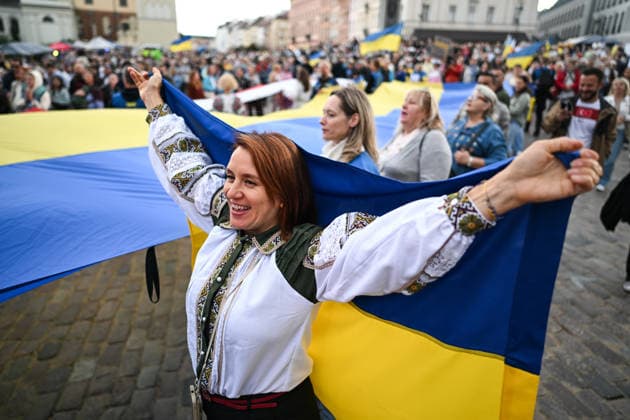 Ukrainian Independence day celebrations in Poland WARSAW, POLAND - AUGUST 24: Members of the Ukrainian diaspora and Poles participate in a demonstration celebrating the Ukrainian Independence day in Warsaw, Poland on August 24, 2026. Omar Marques Anadolu Warsaw Poland. Editorial use only. Please get in touch for any other usage.  Copyright: x2026xAnadoluxOmarxMarquesx