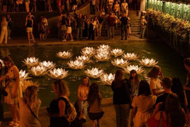 August 24, 2026, Kharkiv, Ukraine: KHARKIV, UKRAINE Ã¢â‚¬ AUGUST 23, 2026: People gather in central Kharkiv, Ukraine, on August 23, 2026, to mark Ukrainian National Flag Day, one day ahead of the countryÃ¢â‚¬â ¢s Independence Day. Residents took part in gatherings featuring Ukrainian flags, music, chants and vehicle processions in the northeastern city, which remains exposed to Russian drone and missile attacks amid the continuing war. Kharkiv Ukraine  - ZUMAq101 20260824_zna_q101_072 Copyright: xCarloxBravox