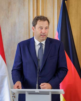 Lars Klingbeil, Bundesminister der Finanzen, aufgenommen im Rahmen seiner Teilnahme am Treffen der Finanzministerinnen und Finanzminister von Deutschland, Liechtenstein, Luxemburg, Oesterreich und der Schweiz in Liechtenstein. Fotografiert im Auftrag des Bundesfinanzministeriums Schaan Liechtenstein *** Lars Klingbeil, Federal Minister of Finance, photographed during his participation in the meeting of the finance ministers of Germany, Liechtenstein, Luxembourg, Austria, and Switzerland in Liechtenstein. Photograph taken on behalf of the Federal Ministry of Finance, Schaan, Liechtenstein Copyright: xThomasxKoehlerx
