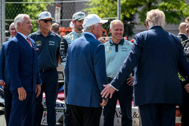 August 24, 2026, Washington, Dc, United States: U.S. President Donald Trump, greets drivers and owners at at the pit, before the start of the Freedom 250 Grand Prix Race, August 23, 2026 in Washington, D.C. Washington United States - ZUMAp138 20260824_zaa_p138_025 Copyright: xDanielxTorok WhitexHousex