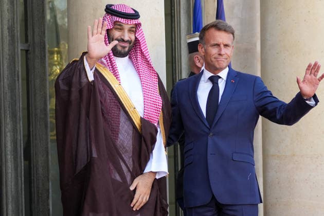 President of the Republic Emmanuel Macron welcomes His Royal Highness Mohammed bin Salman bin Abdulaziz Al Saud, Crown Prince and Prime Minister of Saudi Arabia, to strengthen the strategic partnership between the two countries at the Élysée Palace in Paris, France, on August 24, 2026. Anne Sophie Guebey, Bestimage  Copyright: xAnne-SophiexGuebeyx xBestimagexAnne-SophiexGuebeyx xBestimagex