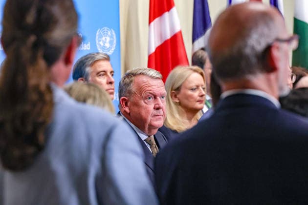 August 24, 2026, New York, New York, United States: LARS LOKKE RASMUSSEN, Minister for Foreign Affairs of Denmark and President of the Security Council for August, is framed by journalists as he speaks at a Security Council stakeout on Ukraine, surrounded by representatives of numerous Member States ahead of the Council meeting on UkraineÃ¢â‚¬â ¢s Independence Day. New York United States - ZUMAo116 20260824_znp_o116_052 Copyright: xBiancaxOterox