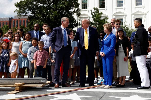 Trump Remarks at a School Choice Event at the White House United States President Donald J Trump speaks with Governor Jim Pillen (Republican of Nebraska) (C-L) and US Secretary of Education Linda McMahon (C-R) at the construction site of a helipad on the South Lawn of the White House in Washington DC, USA, 24 August 2026. President Trump invited families and children of back-to-school event which he was hosting in the Rose Garden, to view the construction. Credit: Will Oliver Pool via CNP Washington District of Columbia United States of America EDITORIAL USE ONLY Copyright: xx WH-2408-012-6513890 WillxOliverx-xPoolxviaxCNPx cnpphotos339685