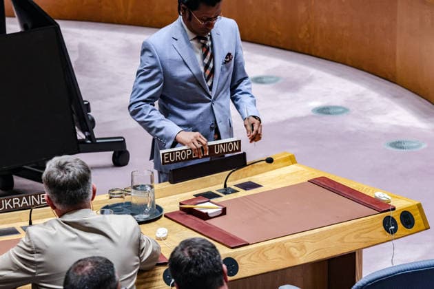August 24, 2026, New York, New York, United States: A United Nations conference coordinator places the EUROPEAN UNION nameplate at the Security Council table ahead of a meeting on Ukraine held on UkraineÃ¢â‚¬â ¢s Independence Day. New York United States - ZUMAo116 20260824_znp_o116_104 Copyright: xBiancaxOterox