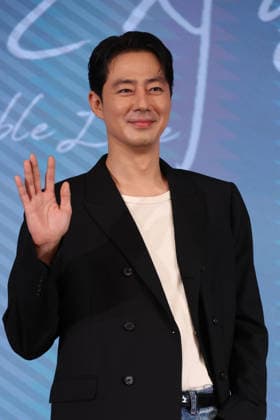 S. Korean actor Jo In-sung S. Korean actor Jo In-sung South Korean actor Jo In-sung, who stars in the upcoming Netflix movie Possible Love, poses for a photo during a publicity event in Seoul on Aug. 25, 2026. (Yonhap) 2026-08-25 12:45:11 < 1980-2026 YONHAPNEWS AGENCY. .> ¼­¿ïÆ¯º°½Ã EDITORIAL USE ONLY  Copyright: xx PYH2026082509090034400 YonhapxNewsx yonphotos255939