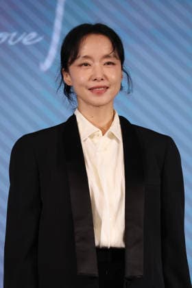 S. Korean actress Jeon Do-yeon S. Korean actress Jeon Do-yeon South Korean actress Jeon Do-yeon, who stars in the upcoming Netflix movie Possible Love, poses for a photo during a publicity event in Seoul on Aug. 25, 2026. (Yonhap) 2026-08-25 12:43:25 < 1980-2026 YONHAPNEWS AGENCY. .> ¼­¿ïÆ¯º°½Ã EDITORIAL USE ONLY  Copyright: xx PYH2026082508720034400 YonhapxNewsx yonphotos255929