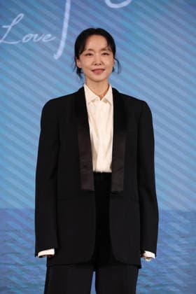 S. Korean actress Jeon Do-yeon S. Korean actress Jeon Do-yeon South Korean actress Jeon Do-yeon, who stars in the upcoming Netflix movie Possible Love, poses for a photo during a publicity event in Seoul on Aug. 25, 2026. (Yonhap) 2026-08-25 12:43:33 < 1980-2026 YONHAPNEWS AGENCY. .> ¼­¿ïÆ¯º°½Ã EDITORIAL USE ONLY  Copyright: xx PYH2026082508730034400 YonhapxNewsx yonphotos255933