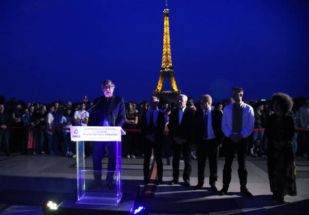 Eiffel Tower Illuminated For Ukraine Independence Day - Paris Illumination ceremony of the Eiffel Tower on the occasion of the Ukrainian national holiday, symbol of the proclamation of its independence in Paris, France on August 24, 2026. Photo by Alain Apaydin ABACAPRESS Paris France  Copyright: xApaydinxAlain ABACAx