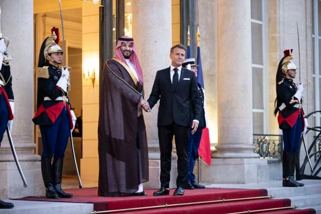 President Macron Welcomes Saudi Crown Prince Mbs For An Official Dinner - Paris French President Emmanuel Macron welcomes Saudi Crown Prince Mohammed bin Salman for an official dinner at the Elysee Palace in Paris, France, August 24, 2026. Photo by Eliot Blondet ABACAPRESS.COM Paris France France  Copyright: xBlondetxEliot ABACAx
