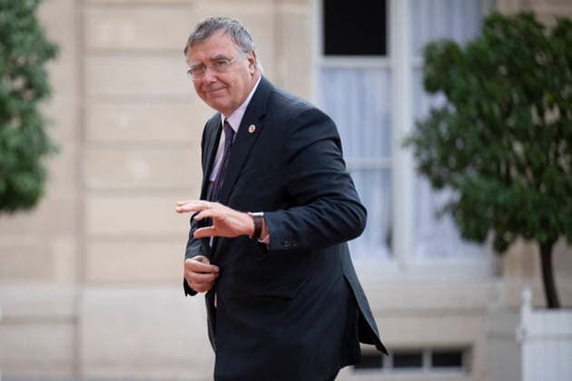 President Macron Welcomes Saudi Crown Prince Mbs For An Official Dinner - Paris TotalEnergies CEO Patrick Pouyanne arrives to attend an official dinner in honour of Saudi Crown Prince Mohammed bin Salman at the Elysee Palace in Paris, France, August 24, 2026. Photo by Eliot Blondet ABACAPRESS.COM Paris France France  Copyright: xBlondetxEliot ABACAx