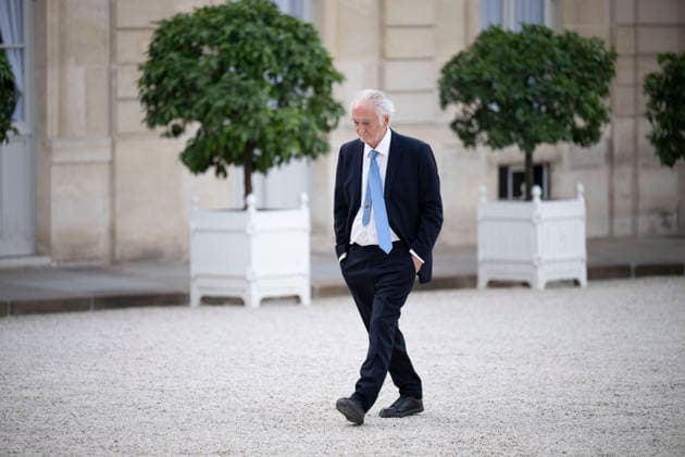 President Macron Welcomes Saudi Crown Prince Mbs For An Official Dinner - Paris Jacques Attali arrives to attend an official dinner in honour of Saudi Crown Prince Mohammed bin Salman at the Elysee Palace in Paris, France, August 24, 2026. Photo by Eliot Blondet ABACAPRESS.COM Paris France France  Copyright: xBlondetxEliot ABACAx