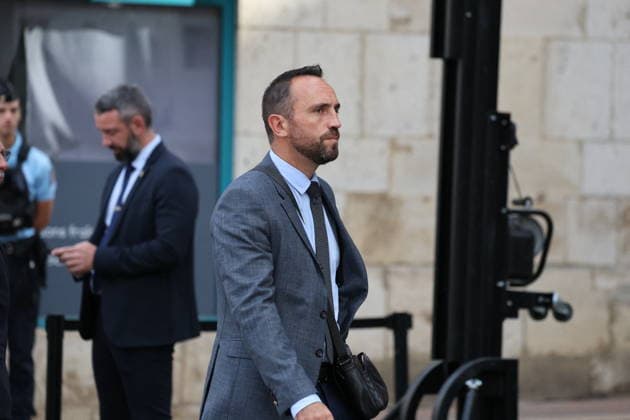 Franccis Patriat Funeral - Semur-en-Auxois Adrien Guene during the funeral of French senator and former minister François Patriat at the Collégiale Notre-Dame in his birth town of Semur-en-Auxois, Côte-d’Or, France on August 25, 2026. Patriat, former Socialist ,was the group leader of Macron s party in the Senate. He died at 83 following a serious cycling accident. Photo by Raphael Lafargue ABACAPRESS.COM Semur-en-Auxois France  Copyright: xLafarguexRaphael ABACAx