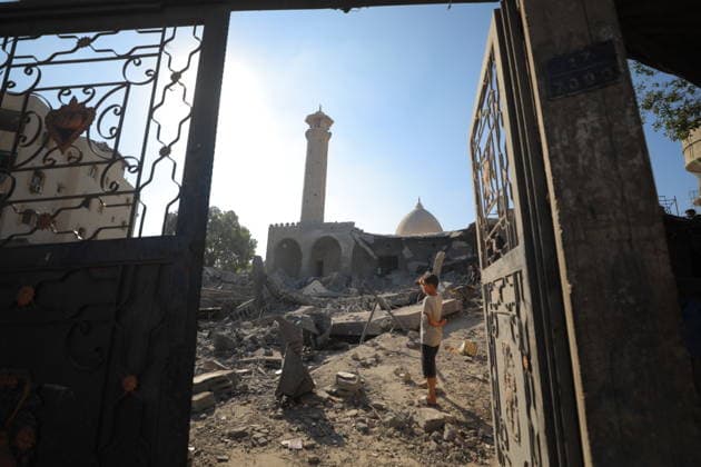 Palestinians Inspect Destruction at Historic Abu Salim Mosque in Deir el-Balah Palestinians inspect the destruction at the historic Abu Salim Mosque in Deir el-Balah, in the central Gaza Strip, on August 25, 2026, after it was targeted in an Israeli strike the previous evening. Local sources said the mosque was completely destroyed and several people were wounded in the strike. Photo by Hassan al-Jedi apaimages Nusairat Gaza Strip Palestinian Territory 250826_Deir_al-Balah_HJ_00(28).jpeg Copyright: xapaimagesxHassanxal-Jedixx xapaimagesx