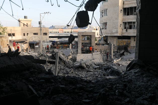 Abu Salim Mosque severely damaged in Israeli airstrike in Deir al-Balah DEIR AL-BALAH, GAZA, PALESTINE - AUGUST 25: Palestinians inspect the destruction at the Abu Salim Mosque and surrounding neighborhood following an Israeli airstrike carried out despite the ceasefire in Deir al-Balah, in the central Gaza Strip, Palestine on August 25, 2026. The strike caused widespread collapse, reduced parts of the religious building to rubble, and damaged nearby residential structures and streets across the area. Moiz Salhi Anadolu Deir al-Balah Gaza. Editorial use only. Please get in touch for any other usage.  Copyright: x2026xAnadoluxMoizxSalhix