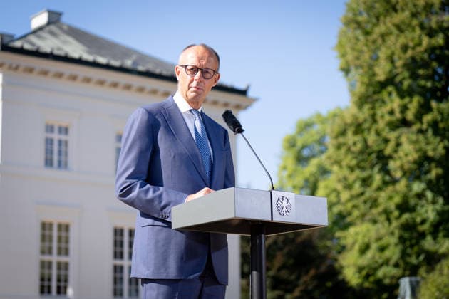 Schloss Neuhardenberg, Kabinettssitzung Schloss Neuhardenberg, Kabinettssitzung, Bundesregierung, Bundeskanzler, Friedrich Merz Berlin Berlin GER *** Neuhardenberg Palace, Cabinet Meeting Neuhardenberg Palace, Cabinet Meeting, Federal Government, Federal Chancellor, Friedrich Merz Berlin Berlin GER