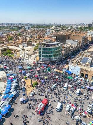 August 25, 2026, Erbil, Kurdistan Region, Iraq: ERBIL, IRAQ, AUGUST 25, 2026: Thousands of Muslim worshippers gather near the historic Citadel of Erbil to mark Mawlid, the anniversary of the birth of the Prophet Muhammad. The annual religious observance features prayers, religious hymns and traditional Mawlid recitations, with sweets distributed among attendees as part of local religious and cultural traditions. Erbil Iraq  - ZUMAq101 20260825_zna_q101_002 Copyright: xSaburxRashidxOthmanx