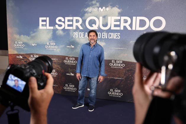 Rodrigo Sorogoyen presents his film *El ser querido* in Madrid. Javier Bardem poses at the photocall for the film *El ser querido* on August 25, 2026, in Madrid, Spain. CELEBRITIES MOVIES FILM PHOTOCALL Raú Madrid Madrid Spain  Copyright: xRaulxTerrelx 7731411