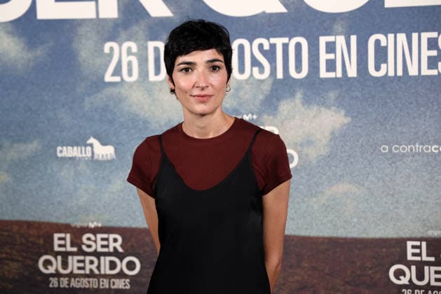 Rodrigo Sorogoyen presents his film *El ser querido* in Madrid. Screenwriter Isabel Pena poses at the photocall for the film *El ser querido* on August 25, 2026, in Madrid, Spain. CELEBRITIES MOVIES FILM PHOTOCALL Raú Madrid Madrid Spain  Copyright: xRaulxTerrelx 7731428