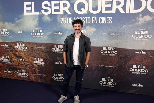 Rodrigo Sorogoyen presents his film *El ser querido* in Madrid. Rodrigo Sorogoyen poses at the photocall for the film *El ser querido* on August 25, 2026, in Madrid, Spain. CELEBRITIES MOVIES FILM PHOTOCALL Raú Madrid Madrid Spain  Copyright: xRaulxTerrelx 7731441