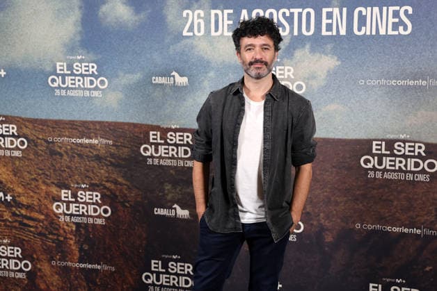 Rodrigo Sorogoyen presents his film *El ser querido* in Madrid. Rodrigo Sorogoyen poses at the photocall for the film *El ser querido* on August 25, 2026, in Madrid, Spain. CELEBRITIES MOVIES FILM PHOTOCALL Raú Madrid Madrid Spain  Copyright: xRaulxTerrelx 7731442