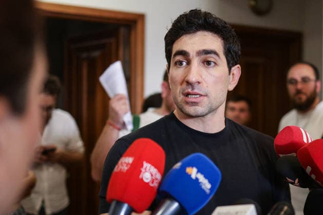 ARMENIA, YEREVAN - AUGUST 25, 2026: Levon Kocharyan, a member of the Armenia faction (Alliance Armenia) in the National Assembly of Armenia and son of former Armenian President Robert Kocharyan (1998-2008) talks to the media outside his apartment. The Armenian Anti-Corruption Committee accuses Robert Kocharyan of using his official position to acquire property at a price below its market value. Alexander Patrin TASS  96625093